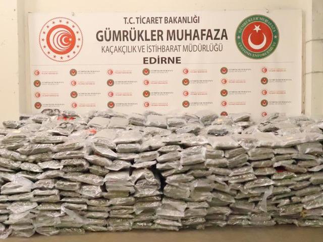 Bakanlık ekipleri sınır kapısında yakaladı! Değeri 1.3 Milyar TL