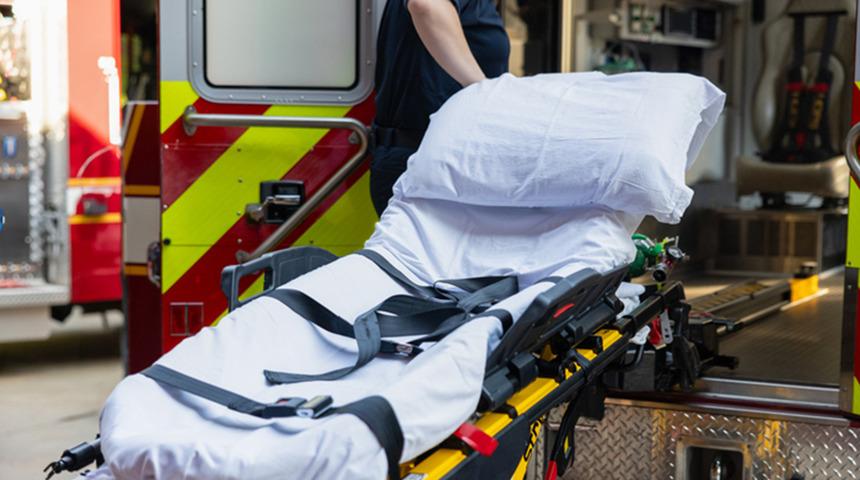 İtalya&rsquo;yı sarsan iddia: Ambulans şof&ouml;r&uuml; yaşlı hastaları &ouml;ld&uuml;rd&uuml; m&uuml;?