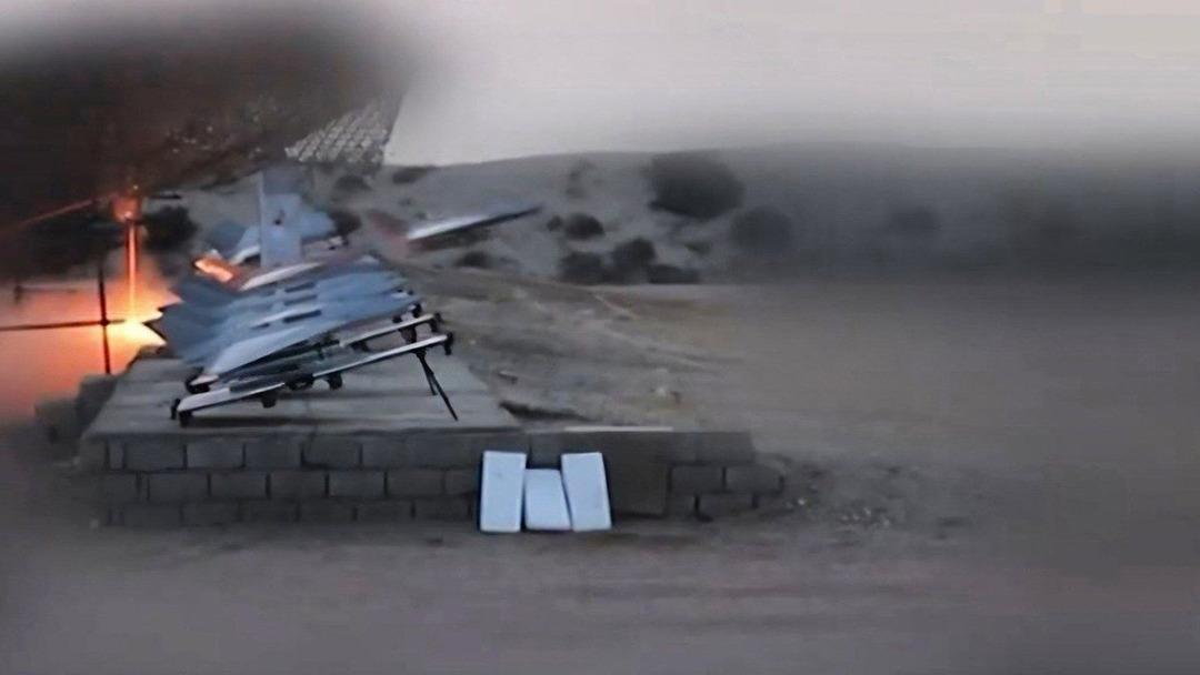 Savaşın seyri değişebilir! İran yeni silahını sahaya s&uuml;rd&uuml; 2