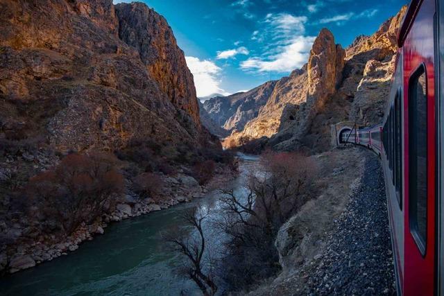 Doğu Ekspresi 10 bini aşkın yolcuya hizmet verdi 4