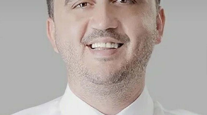 CHP il&ccedil;e başkanı Mehmet Emin Işık'a bı&ccedil;aklı saldırı! Tanıdığı 4 kişi g&ouml;zaltına alındı