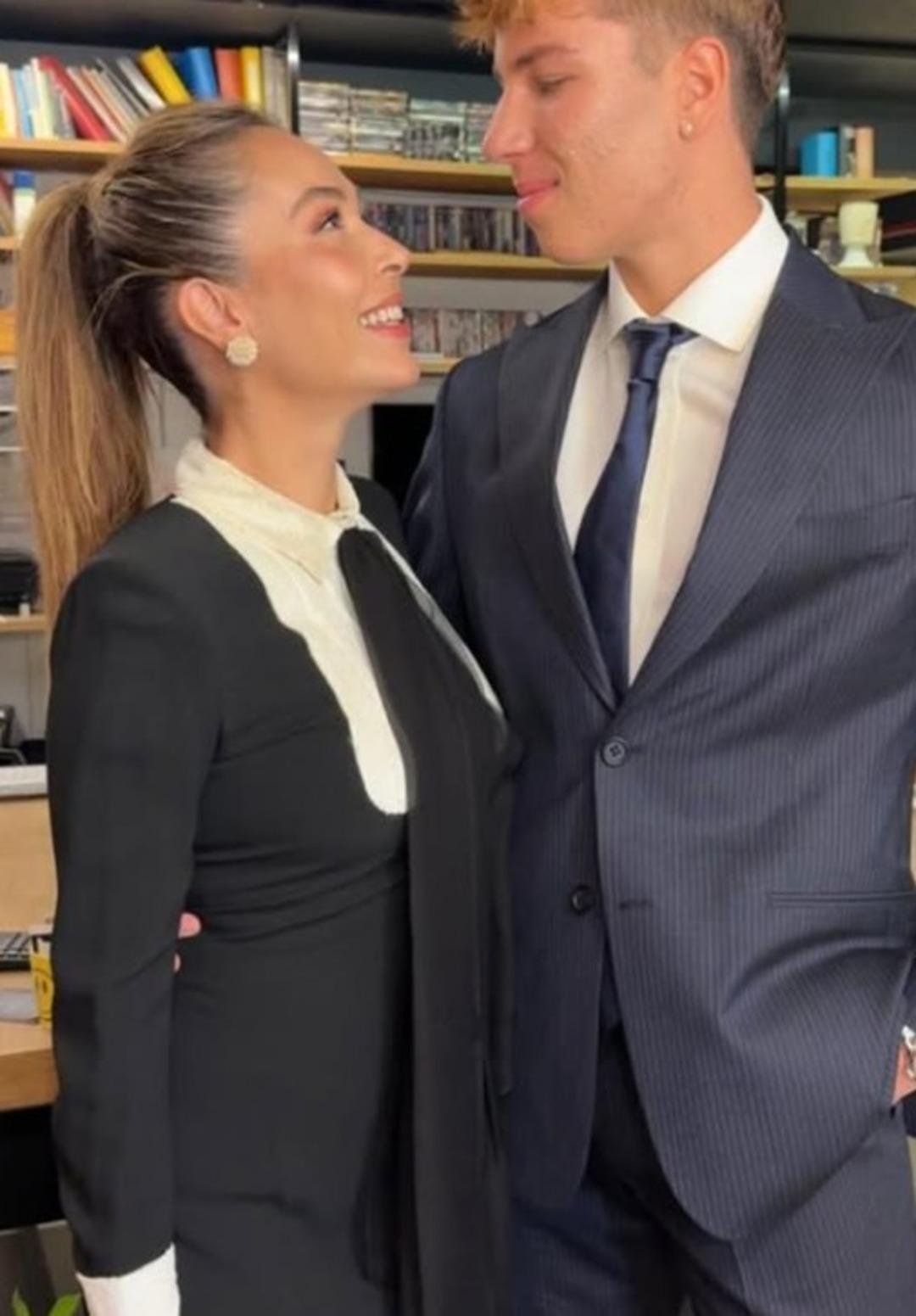 Barış Falay ile Esra Ronabar ın oğulları Mavi R&uuml;zgar 17 oldu!  Tıpkı babası  2