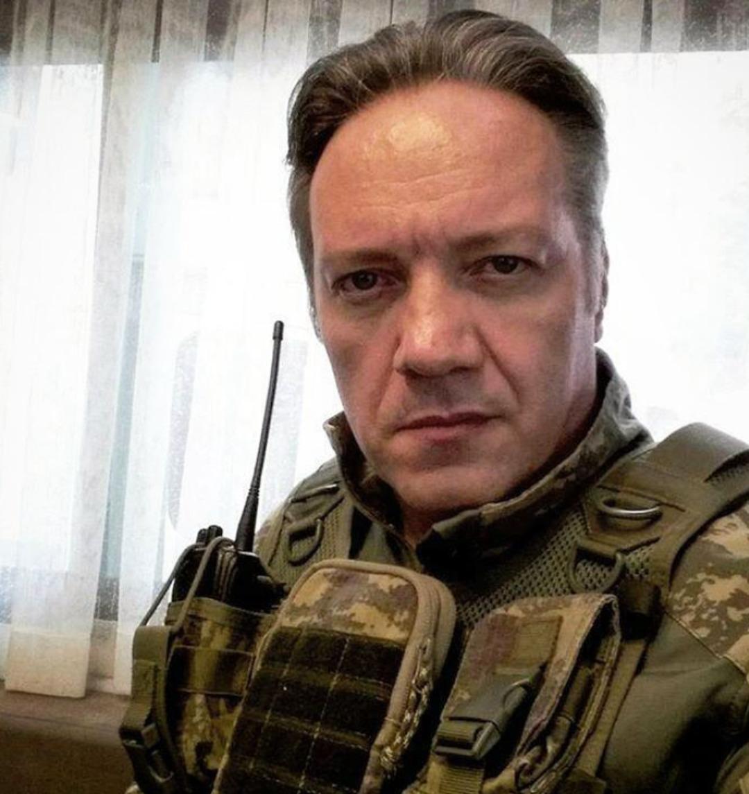 Murat Serezli  Emekli Başsavcı Fevzi  rol&uuml;yle Arka Sokaklar da 1