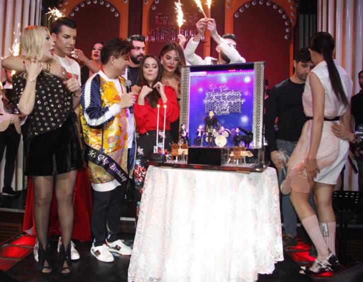 Fatih Ürek'in doğum gününde şıklık yarışı! G2