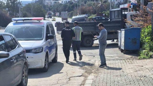 Beton mikserinin &ccedil;arptığı yaya hayatını kaybetti 4