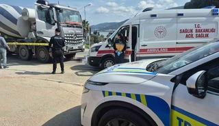 Beton mikserinin &ccedil;arptığı yaya hayatını kaybetti