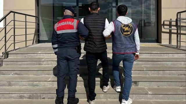 Kırıkkale&rsquo;de aranan 2 h&uuml;k&uuml;ml&uuml; yakalandı 1