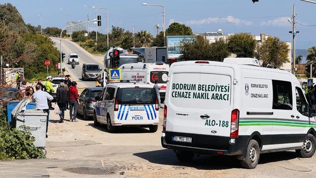 Bodrum da beton mikserinin &ccedil;arptığı yaya &ouml;ld&uuml; 2