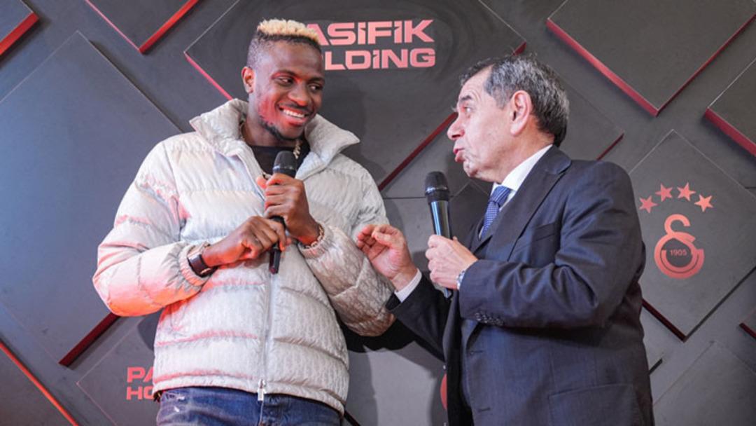 Herkes merak ediyordu! Dursun &Ouml;zbek ten Osimhen in s&ouml;zleşmesi i&ccedil;in a&ccedil;ıklama 1