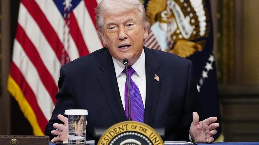 Trump, İran&rsquo;da yeni dini lider se&ccedil;imine dahil olmak istiyor