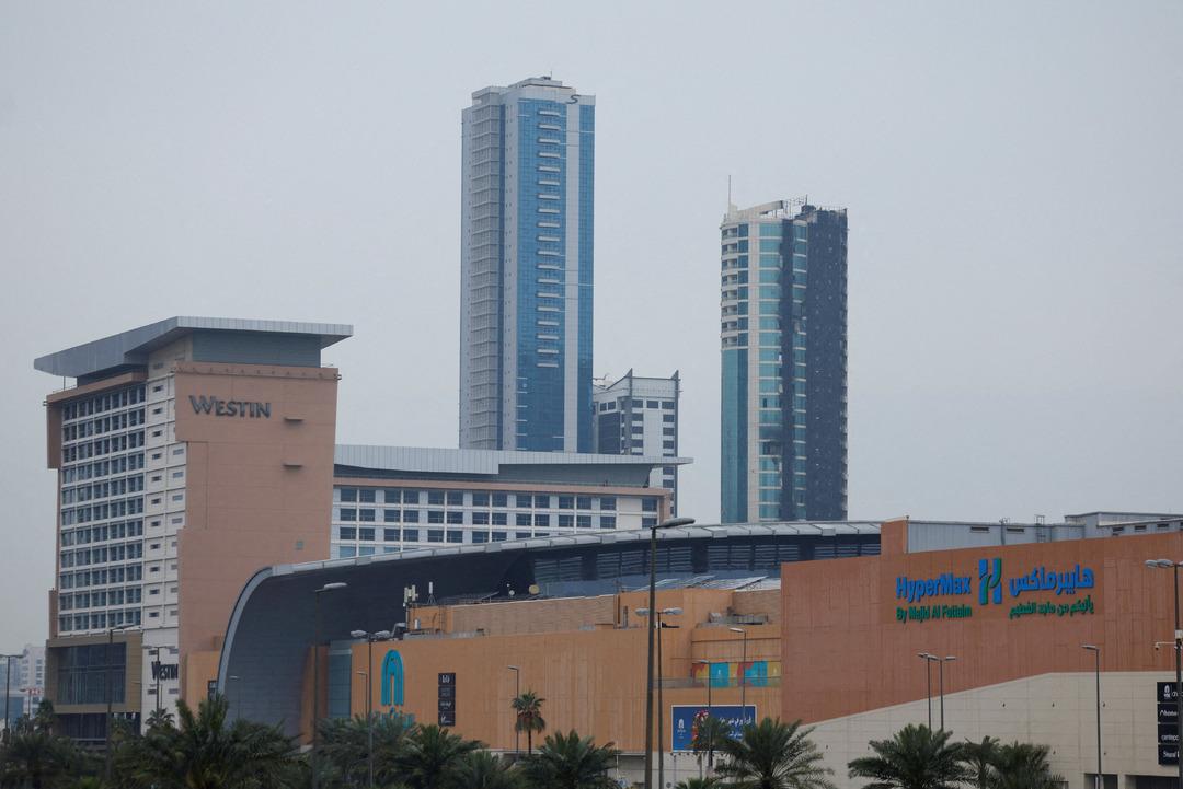 SON DAKİKA | ABD-İsrail-İran savaşında son durum: İHA gemisine saldırı, Manama da 2 otel vuruldu 3