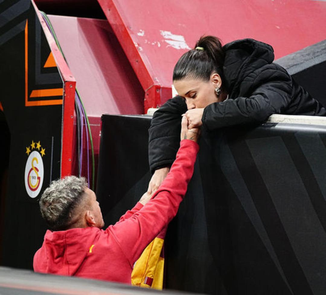 Yeraltı nın Ceylan ı Devrim &Ouml;zkan ın adı &uuml;nl&uuml; basketbolcu ile anılmıştı!  3