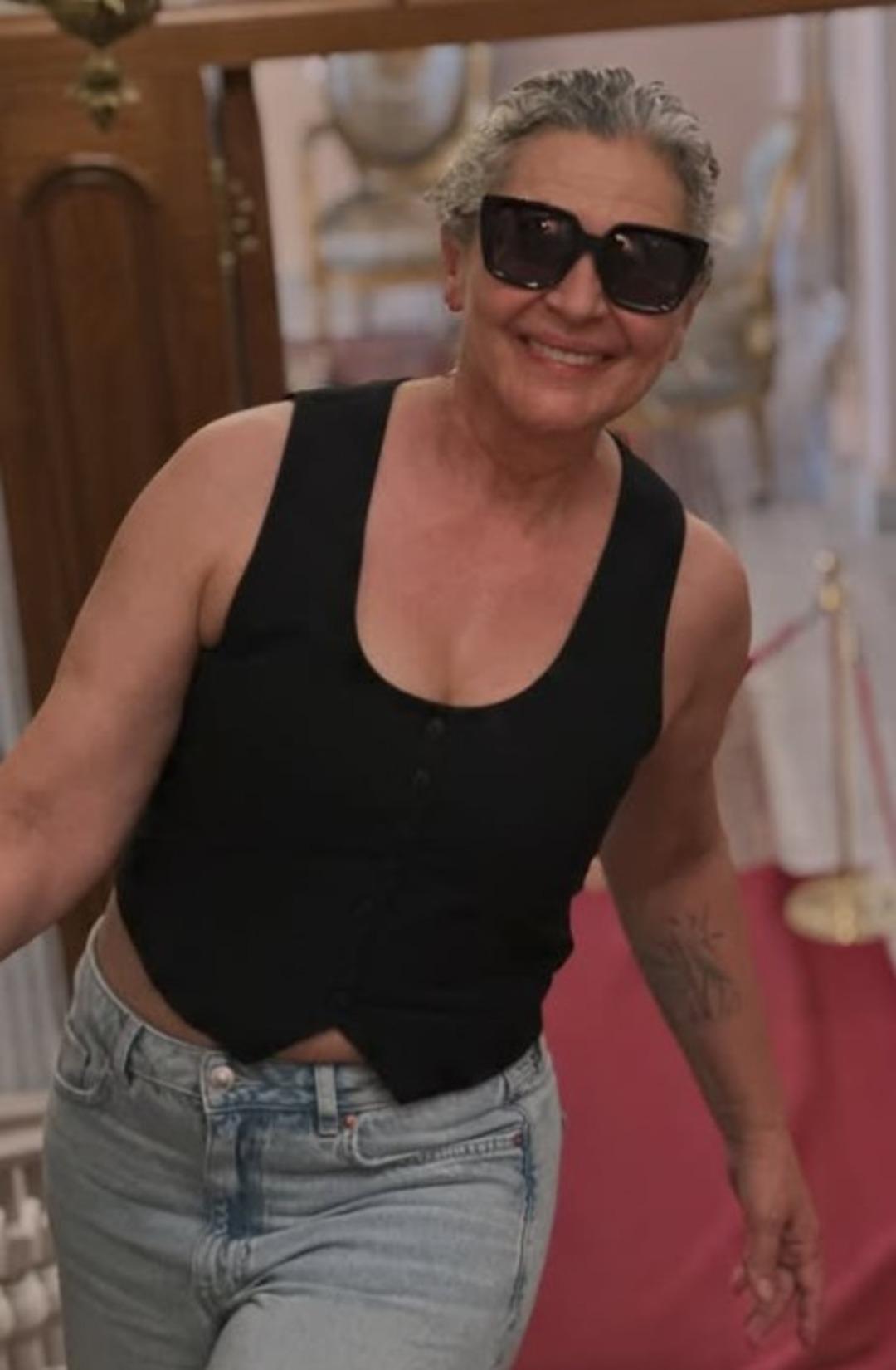 Uzak Şehir in Sadakat i Gonca Cilasun un Instagram daki pozları şaşırttı! Kimse inanamadı  3