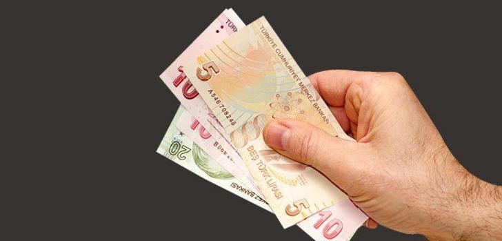 Bir şeyi alırken cebinde o paradan daha azı varmış gibi davranır mısın?