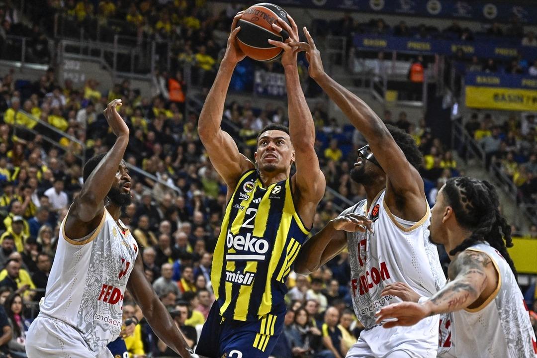 Fenerbah&ccedil;e Beko, EuroLeague de Monaco yu farklı ge&ccedil;ti: Galibiyet serisi 9 ma&ccedil;a &ccedil;ıktı! 1