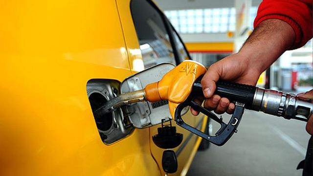 Akaryakıta çifte zam! Tarih belli oldu: Benzin ve motorin ne kadar oldu?