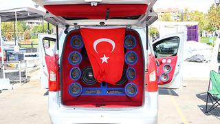 Modifiyeli araçlara af yolda! Bakan Çiftçi o koşulu işaret etti