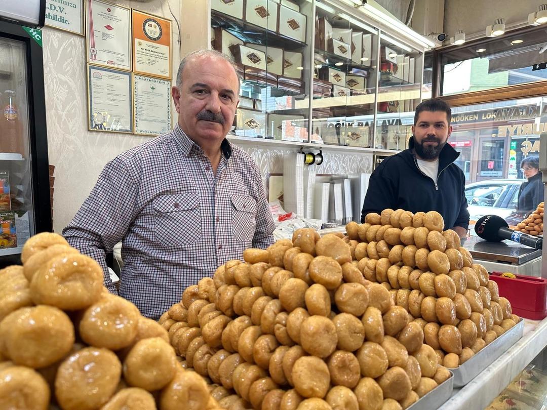 66 yıllık Ramazan sırrı: "50 kilosunu yapana kadar 150 tepsi baklava &ccedil;ıkar" 1