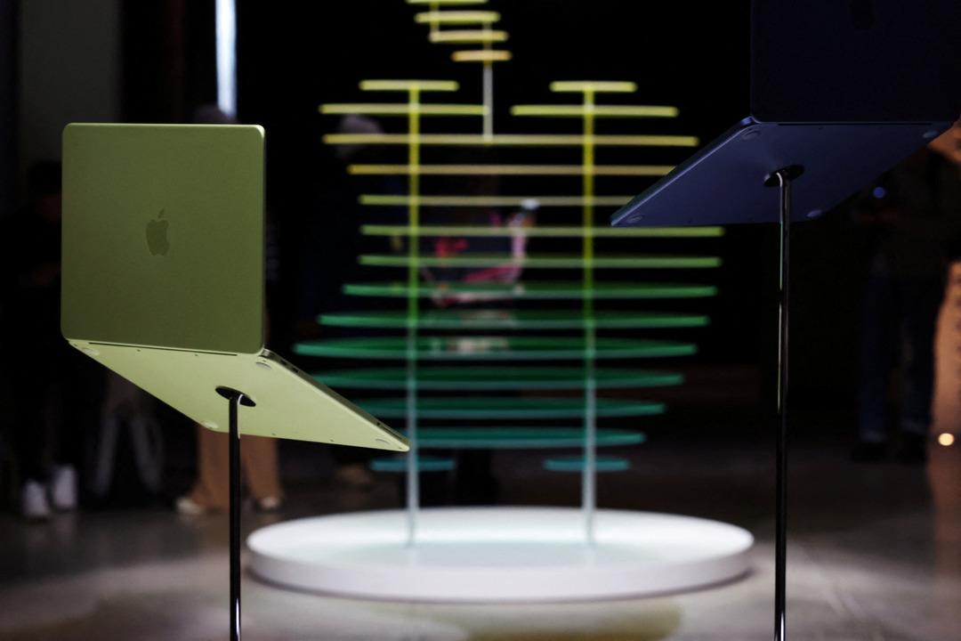 Apple, T&uuml;rkiye i&ccedil;in de duyurduğu uygun fiyatlı yeni bilgisayarının neden "MacBook Neo" olarak adlandırıldığını a&ccedil;ıkladı! 2