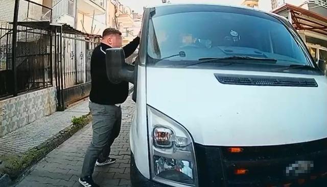 Trafikte dehşet sa&ccedil;an s&uuml;r&uuml;c&uuml;ye 240 bin TL cezai işlem uygulandı 1