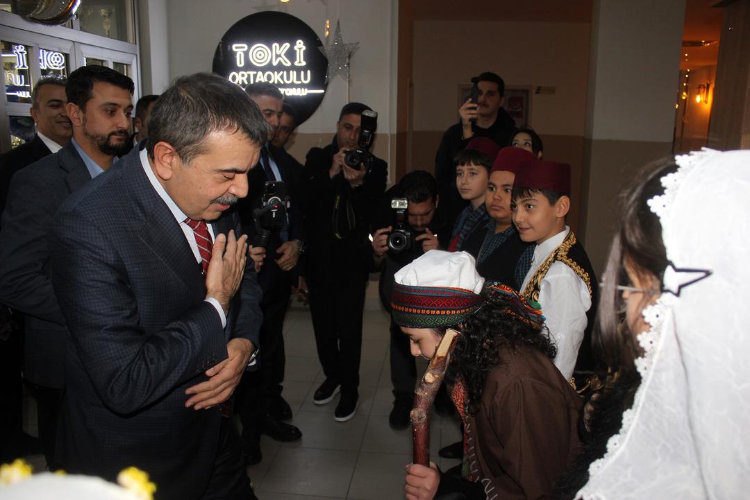 Milli Eğitim Bakanı: "Eğitim &ccedil;alışanlarına y&ouml;nelik şiddetin azaltılması i&ccedil;in &ccedil;ok yoğun &ccedil;aba g&ouml;sterdik" 5