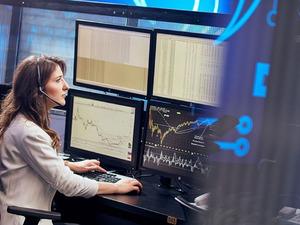 Daha &ccedil;ok kazandırdılar! BIST 100'de enflasyonu yenen hisseler belli oldu