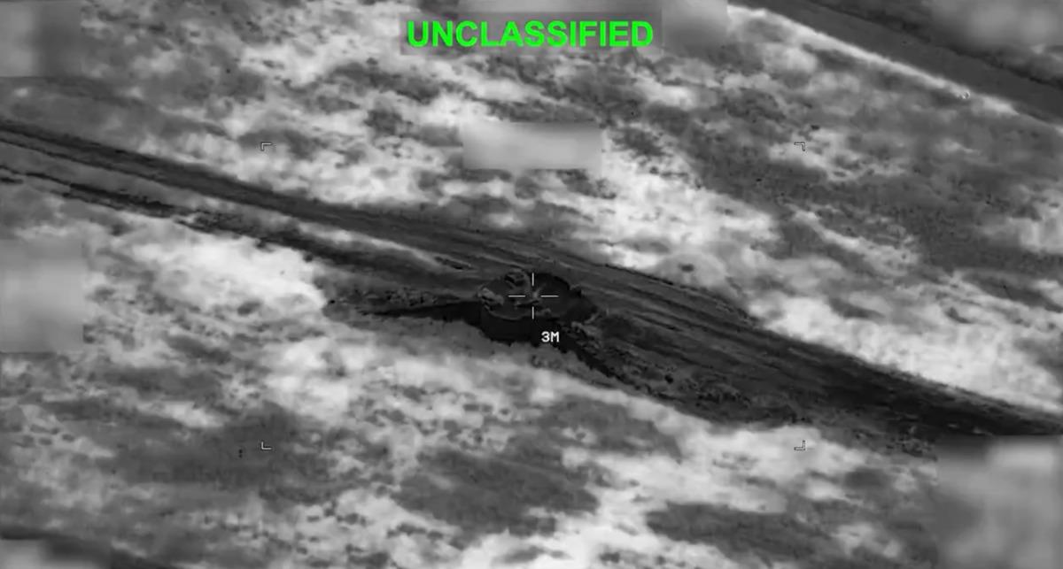 SON DAKİKA | İsrail den Beyrut ve Tahran a yeni saldırılar! İran dan &ccedil;arpıcı iddia: "U&ccedil;ak gemisine f&uuml;ze saldırısı d&uuml;zenlendi" 6