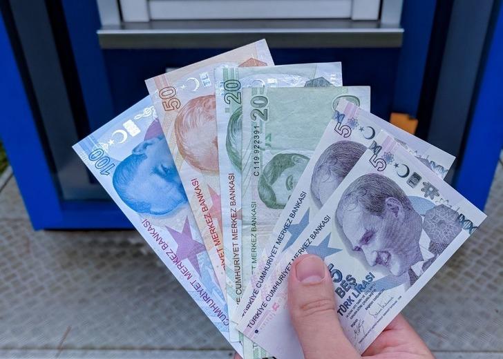 Kredi kartı ekstren kesildikten ne kadar sonra &ouml;dersin?