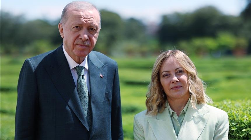 Cumhurbaşkanı Erdoğan İtalya Başbakanı Meloni ile g&ouml;r&uuml;şt&uuml;! 