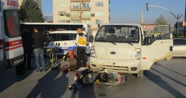 Otomobilin çarptığı yaşlı bisiklet sürücüsü hayatını kaybetti