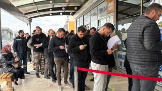 Cezayı duyan koştu! 140 bin TL'lik plaka kuyruğu 