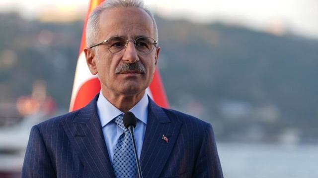 Hava trafiği kilit! Bakan Uraloğlu tarih verdi: 5 &uuml;lkeye u&ccedil;uşlar durduruldu