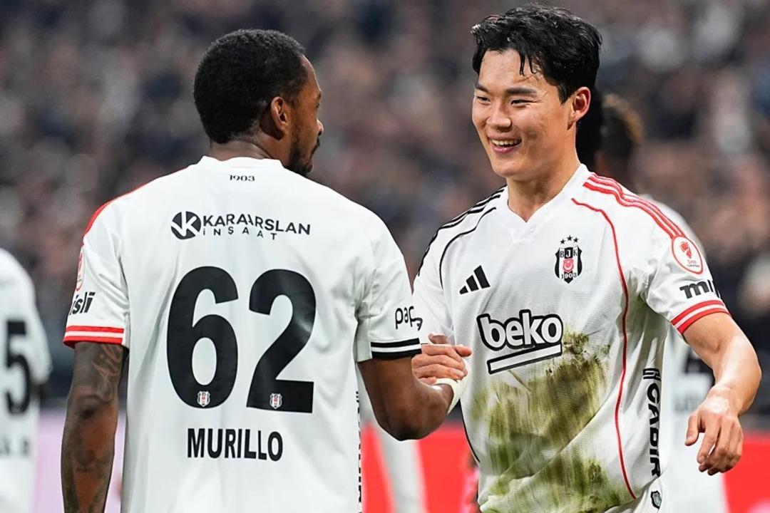 Serdal Adalı derbi ateşini yaktı! Zehir zemberek s&ouml;zler: "Kim oldukları &ccedil;ok manidar geliyor" 9