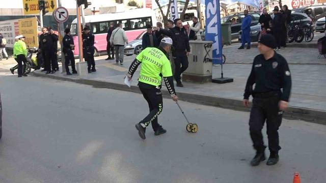 Yalova&rsquo;da kamyonun ezdiği yaşlı adam hayatını kaybetti 4