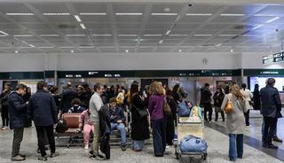 AB, 1000'den fazla vatandaşını Orta Doğu'dan tahliye etti