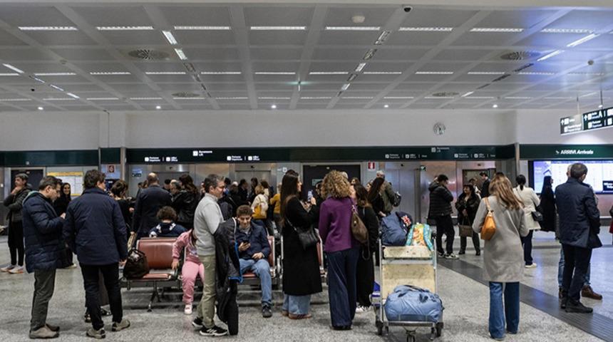 AB, 1000'den fazla vatandaşını Orta Doğu'dan tahliye etti