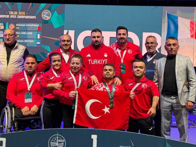 Milli para halterci Abdullah Kayapınar, Avrupa şampiyonu oldu