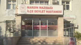 Seyir halindeki araçtan düşen kadın ağır yaralandı