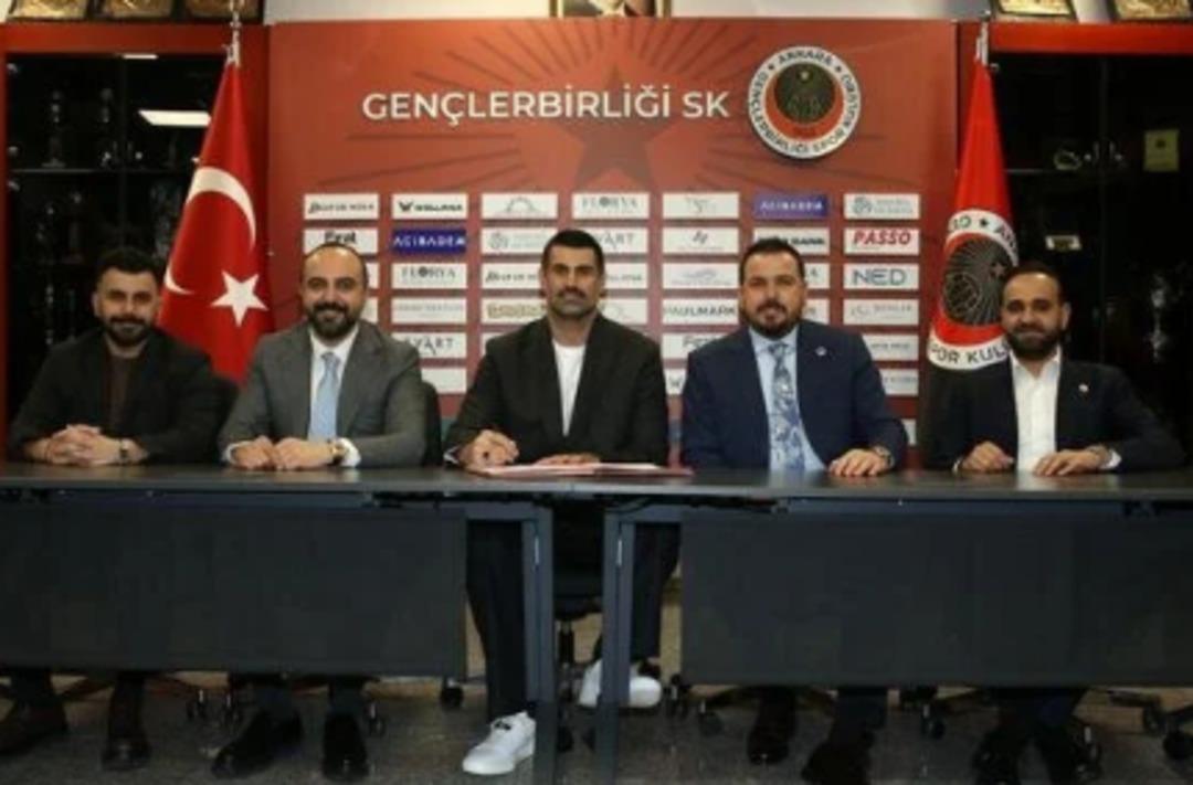 Ayrılık sadece 3 ay s&uuml;rd&uuml;! S&uuml;per Lig de &ccedil;ok s&uuml;rpriz imza: Volkan Demirel geri d&ouml;nd&uuml; 1