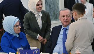 Cumhurbaşkanı Erdoğan, devlet himayesindeki &ccedil;ocuklarla iftarda bir araya geldi