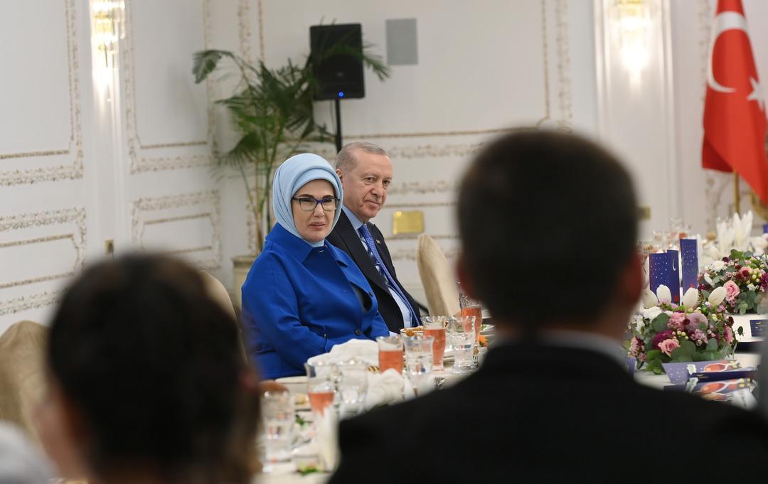 Cumhurbaşkanı Erdoğan, devlet himayesindeki &ccedil;ocuklarla iftarda bir araya geldi 3