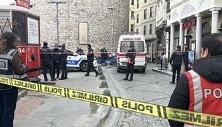 Galata Kulesi'nden atlayan kadın hayatını kaybetti