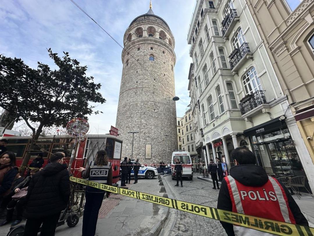Galata Kulesi nden atlayan kadın hayatını kaybetti 2