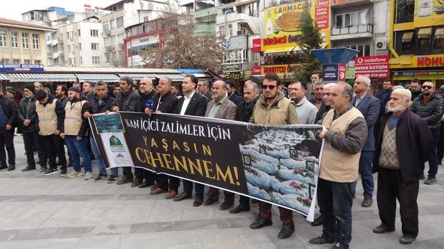 Gaziantep'te ABD ve İsrail'in İran'a yönelik saldırıları protesto edildi
