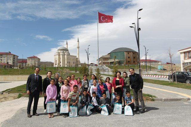 Köy öğrencileri BEÜ’yü ziyaret etti