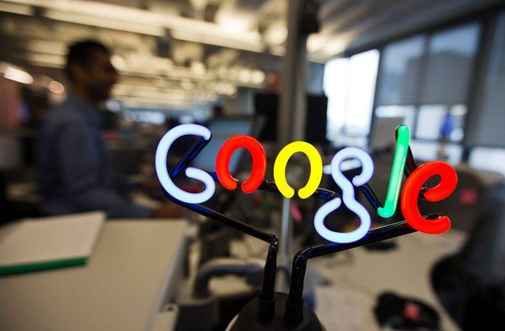 Google'da 'unutulmak' için 100 bin dolar harcadı  G1