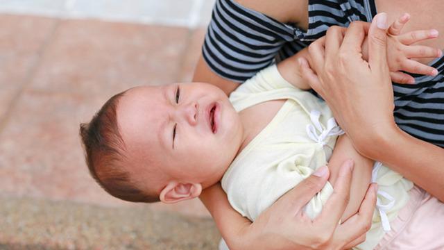 1 yaşına kadar düzelmezse dikkat: Her kusma reflü değildir 