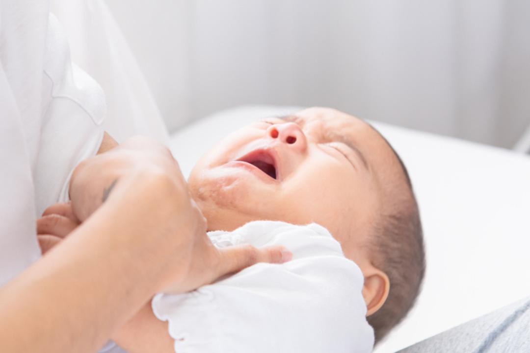 1 yaşına kadar d&uuml;zelmezse dikkat: "Her kusma refl&uuml; değildir"  3