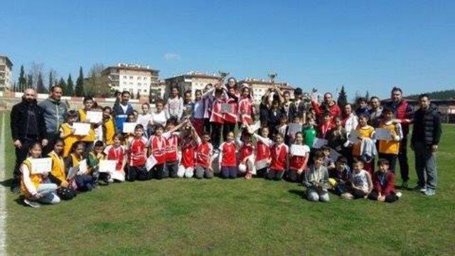 Okul Sporları Atletizm Küçükler Kız-Erkek İl Birinciliği müsabakaları sona erdi