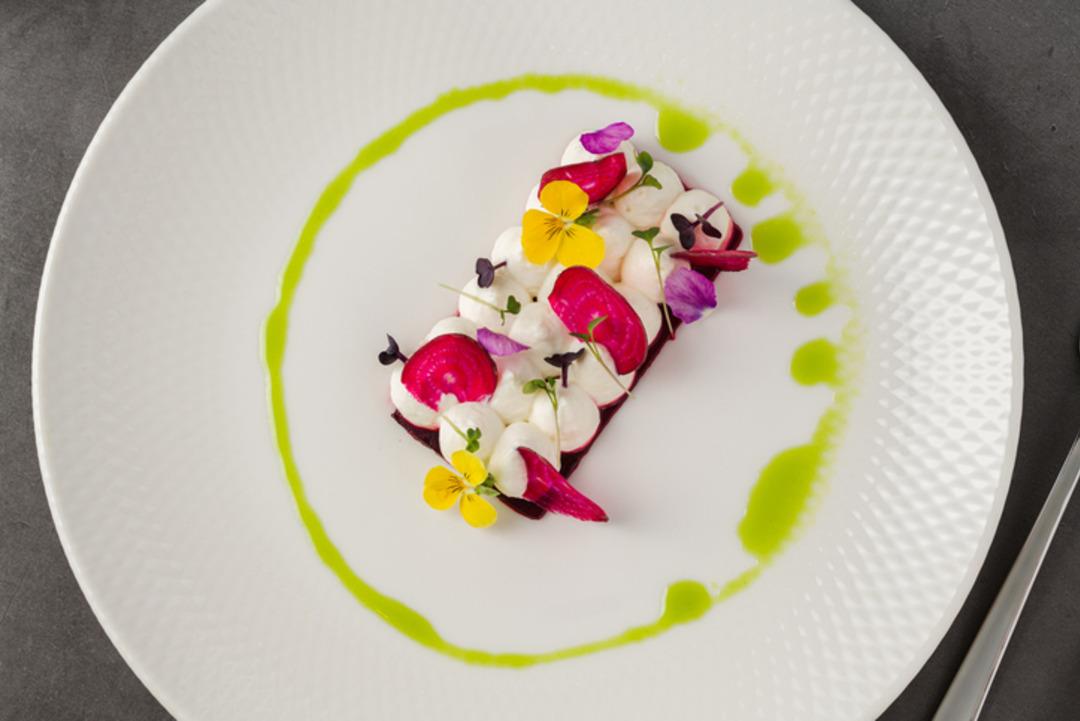 17. g&uuml;nde iftara ne pişirsem diyenlere: 5 dakika &ccedil;orbası, saray sarması ve kaşık tatlısı 3